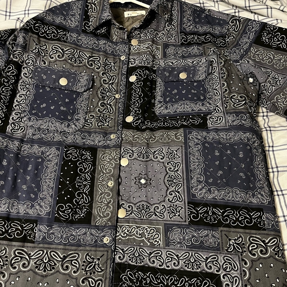 New Navy blue bandana Size Large mens RARE find